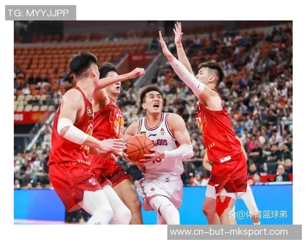 2021年CBA联赛精彩对决辽宁队与北控队的巅峰之战回顾